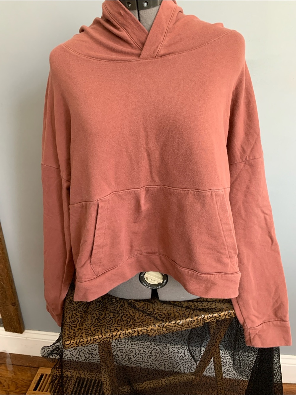 FLX Women’s Hooded Pullover Sweatshirt - Dusty Rose cropped